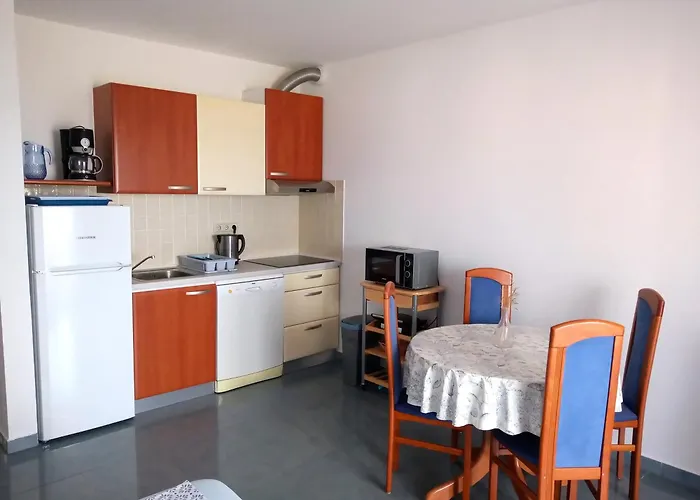 Sea View With Balcony Nin